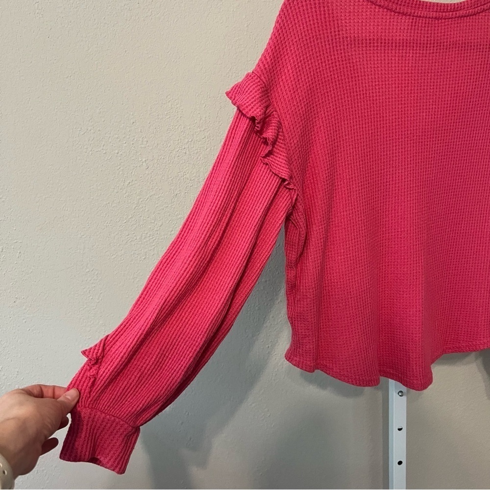 Pilcro Anthropologie Size Medium Hot Pink Waffle Weave Thermal Ruffle Sleeve Top - Picture 5 of 5